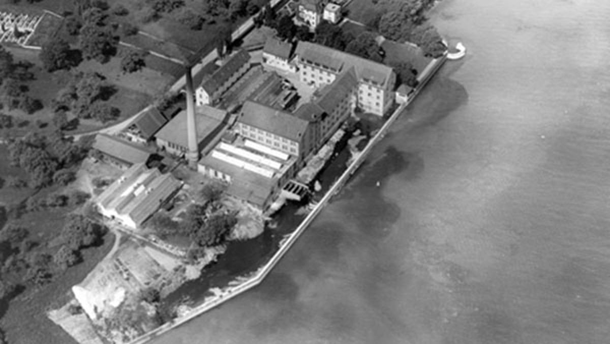 Fondation de la société Hydrel SA par M. Karl Bertsch, fabricant de pâtes, Romanshorn, M. Paul Truninger, ingénieur, Soleure et Dr. Fritz Egger, advocat et conseiller d'état, dans une ancienne usine de textile au bord du lac.