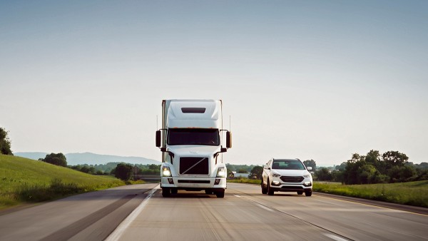 Schaeffler entwickelt und fertigt Kundenlösungen für konventionelle Verbrennungsmotoren sowie hybrid und vollelektrische Antriebe.
